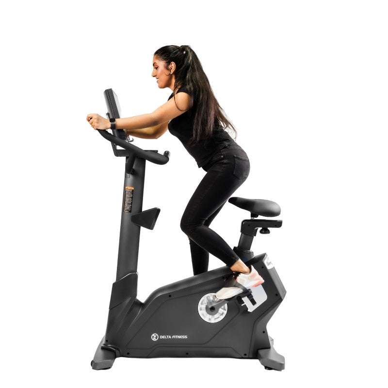 Upright Bike | 32-Level Resistance & Self-Generating Console
