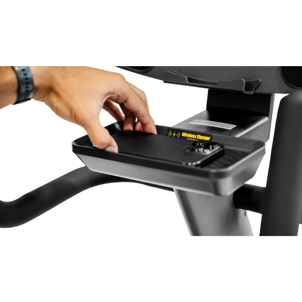 دلتا فتنس دراجة بوضعية الجلوس DF-2000RB | 32 مستوى مقاومة ونظام تشغيل ذاتي